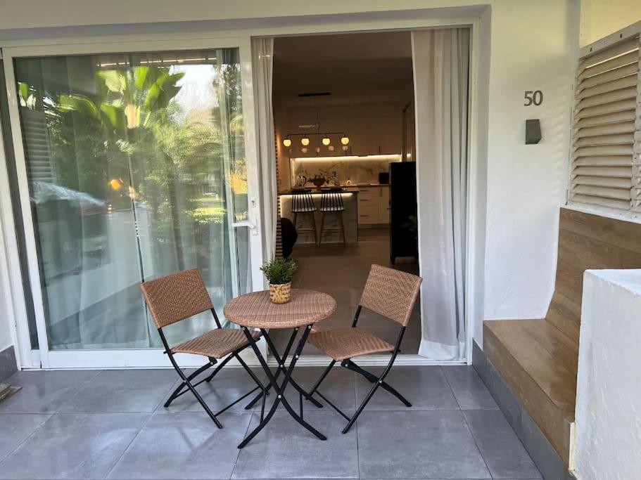 Puerto Banus Eddie Suite 马尔韦利亚 外观 照片