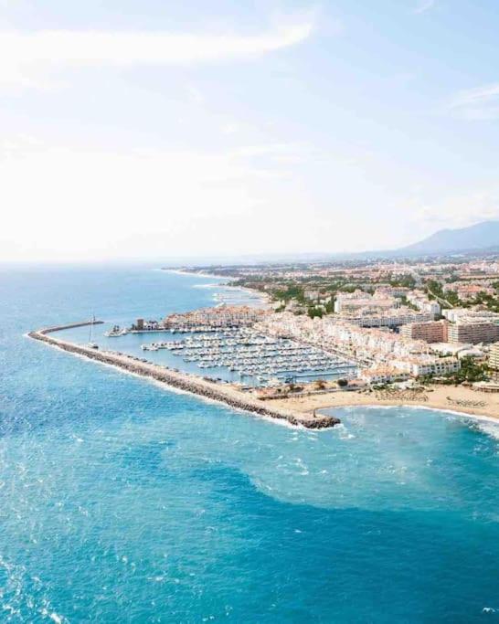 Puerto Banus Eddie Suite 马尔韦利亚 外观 照片